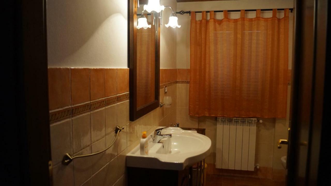 Agriturismo Poggio San Pietro ปีติญาโน ภายนอก รูปภาพ