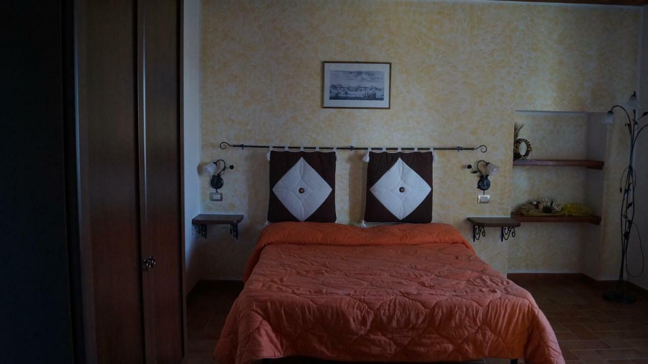 Agriturismo Poggio San Pietro ปีติญาโน ภายนอก รูปภาพ